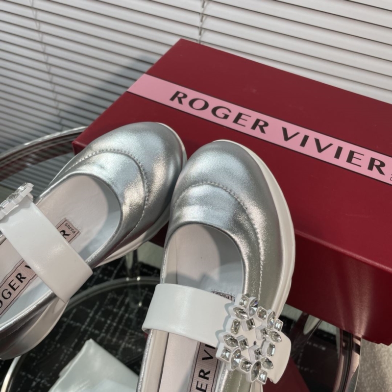 Roger Vivier Casual Shoes
